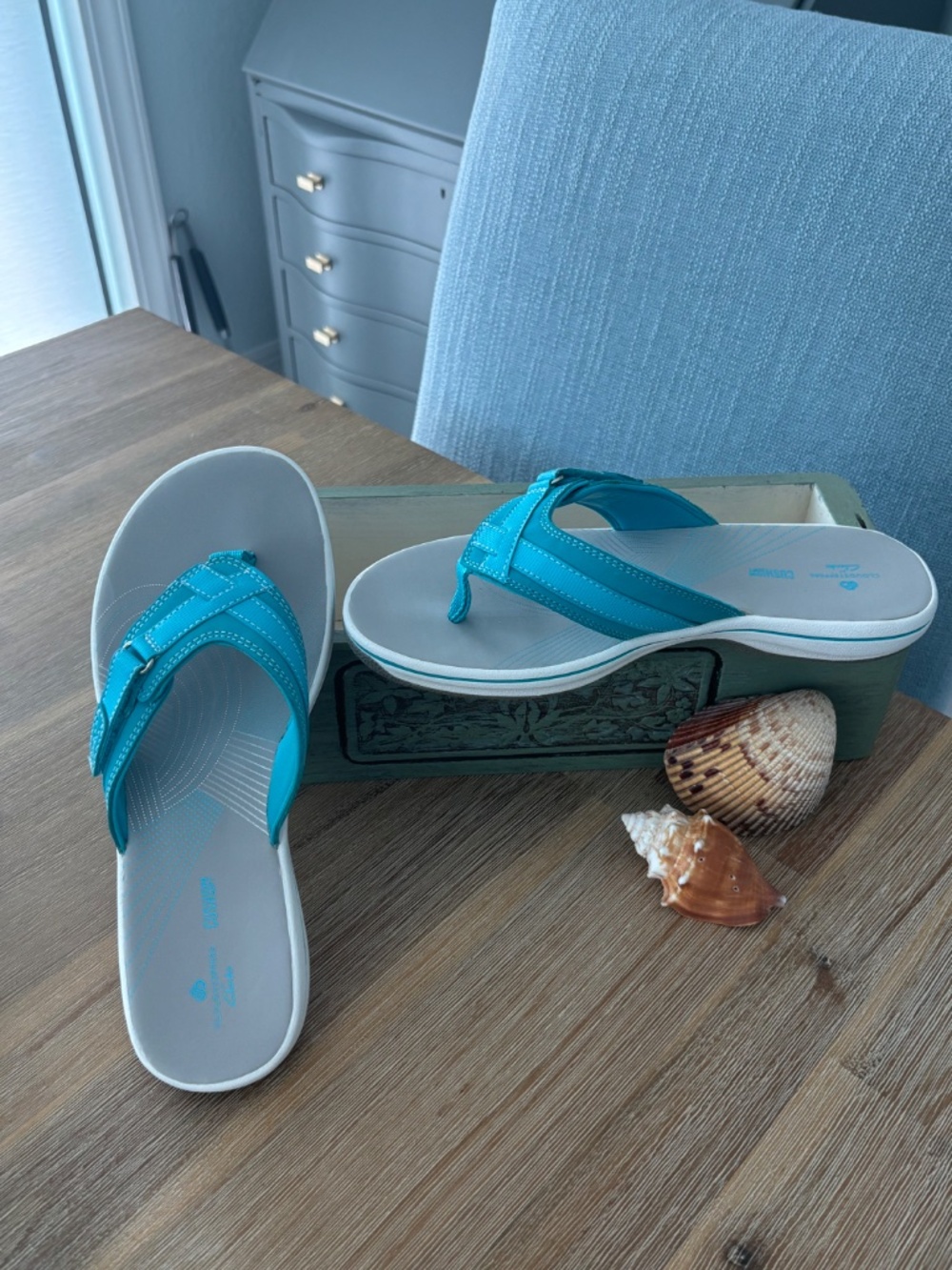 NWT Clark’s Cloudsteppers Turquoise Sandals Sz 8 - Picture 4 of 5